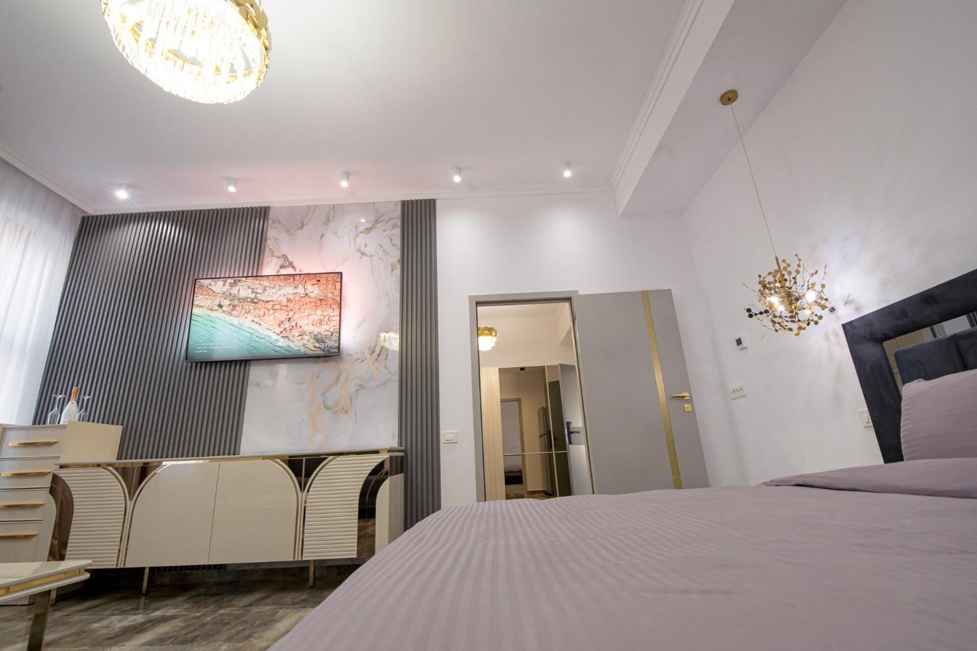 Galactic&ludmila Hotel Brașov